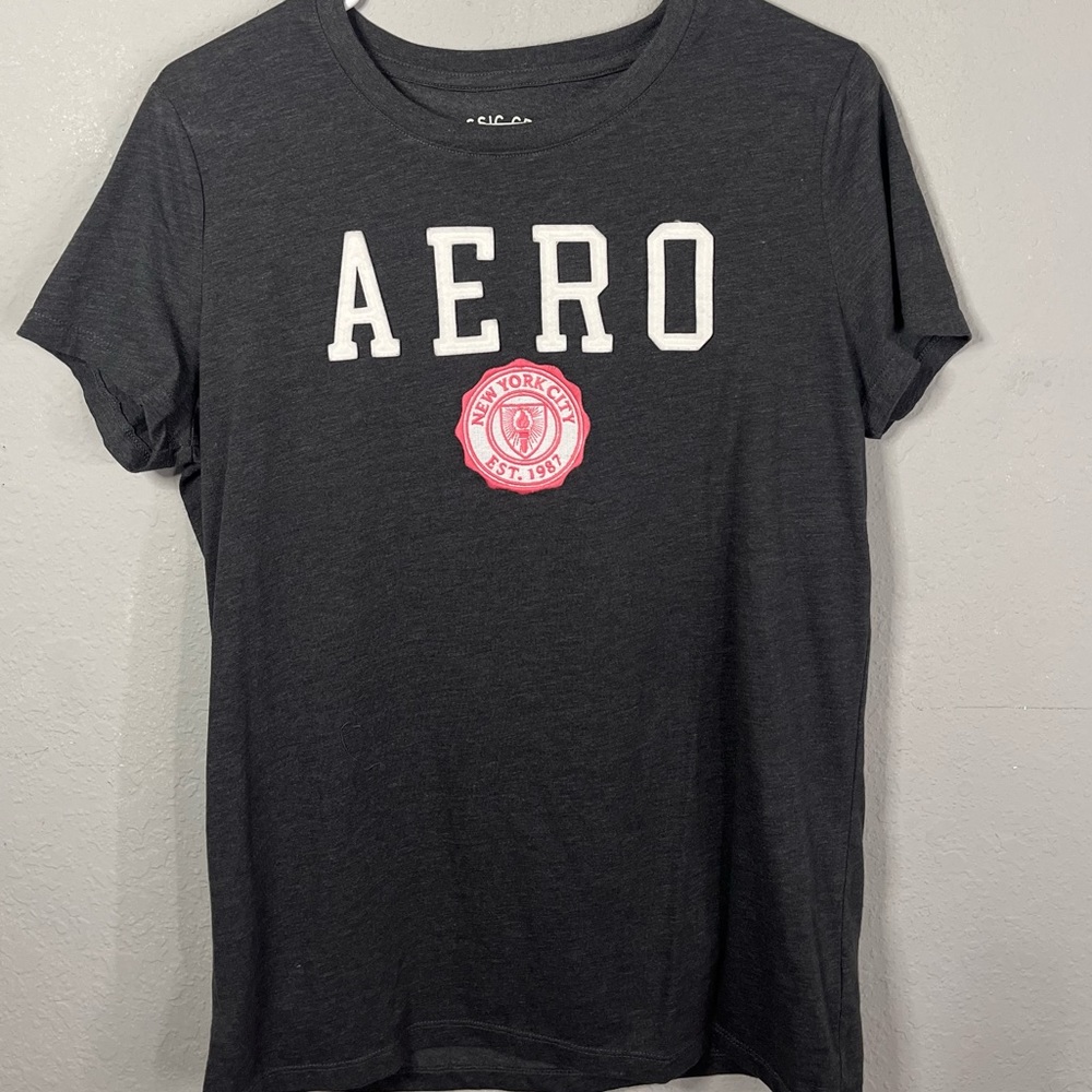 Aeropostale Tee!🤍